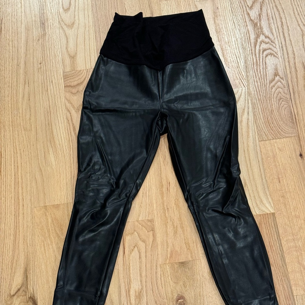 Hatch The Vegan Stretch Leather Legging